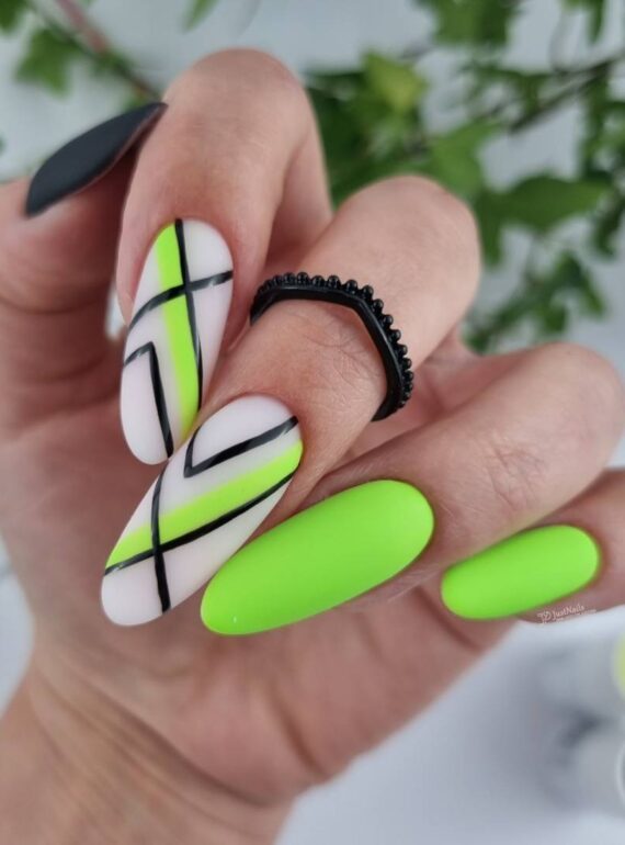 918